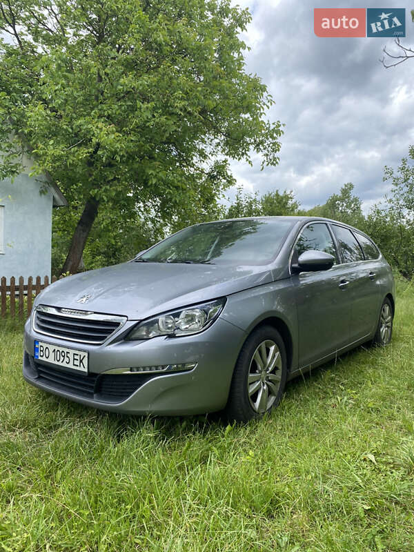 Peugeot 308 2015