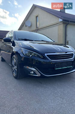 Универсал Peugeot 308 2015 в Луцке
