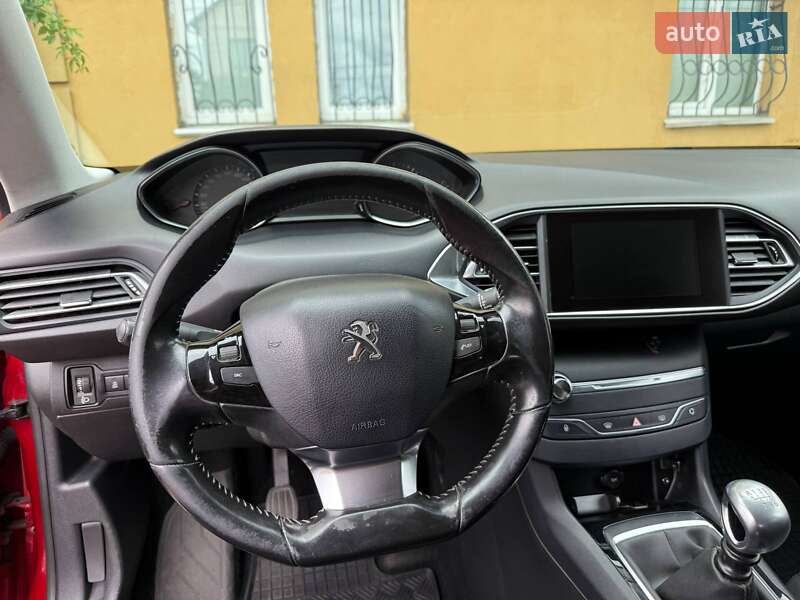 Універсал Peugeot 308 2016 в Києві