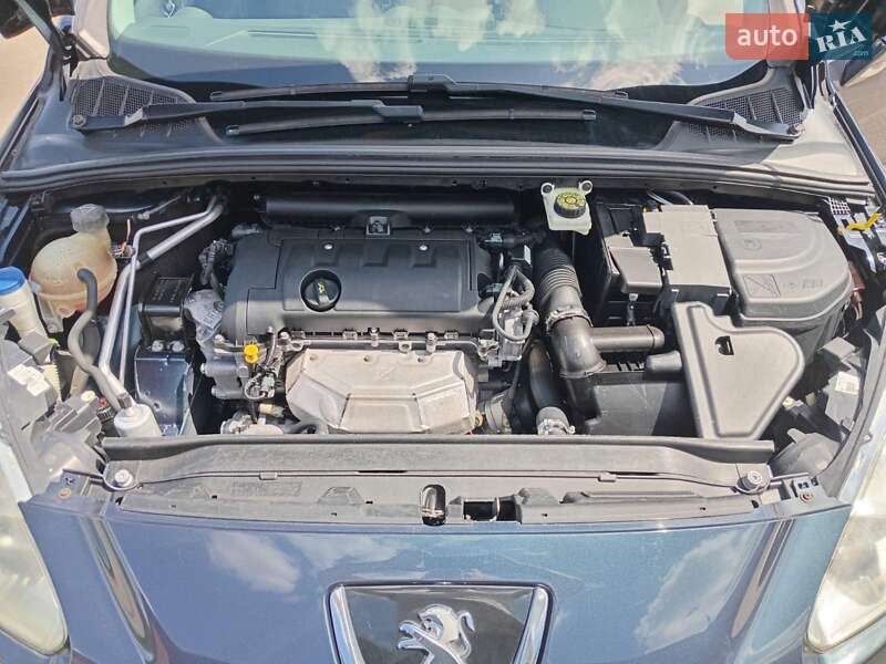 Універсал Peugeot 308 2013 в Полтаві