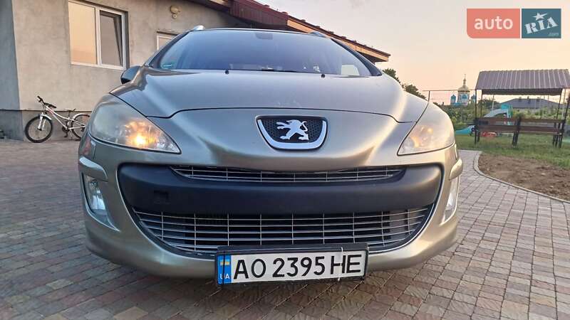Универсал Peugeot 308 2010 в Ужгороде фото 8 Универсал Peugeot 308 2010 в Ужгороде