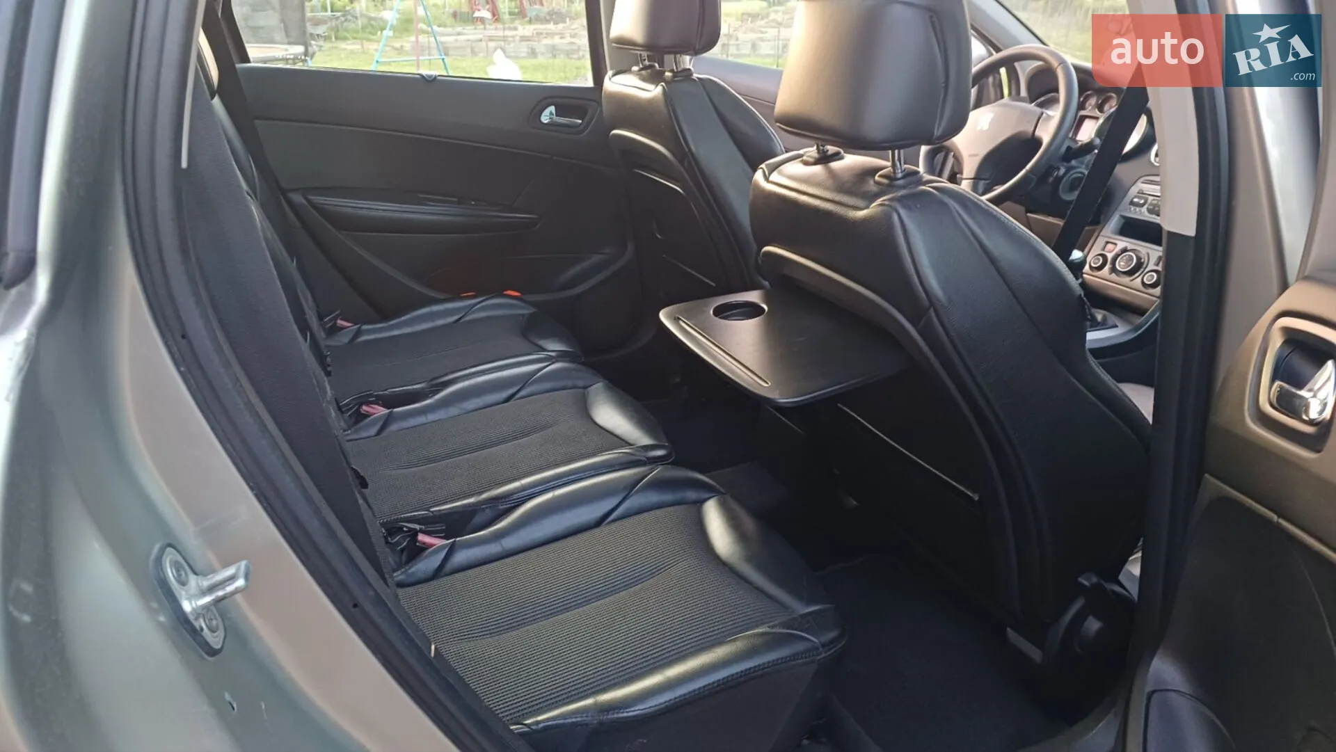 2010 Peugeot 308 - мініатюра 11