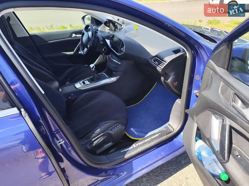 Peugeot 308 2017 VIN VF3LCBHZHHS236016 фото оголошення 6 з 43