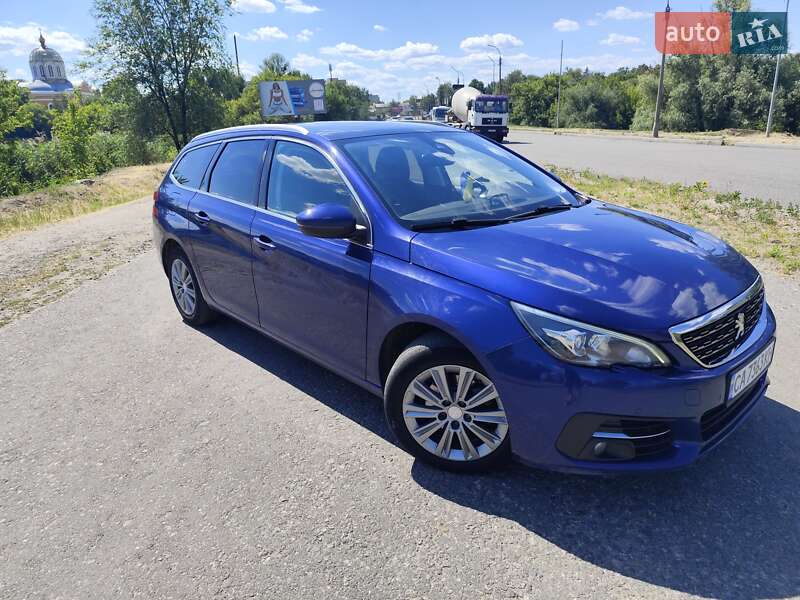 Універсал Peugeot 308 2017 в Черкасах