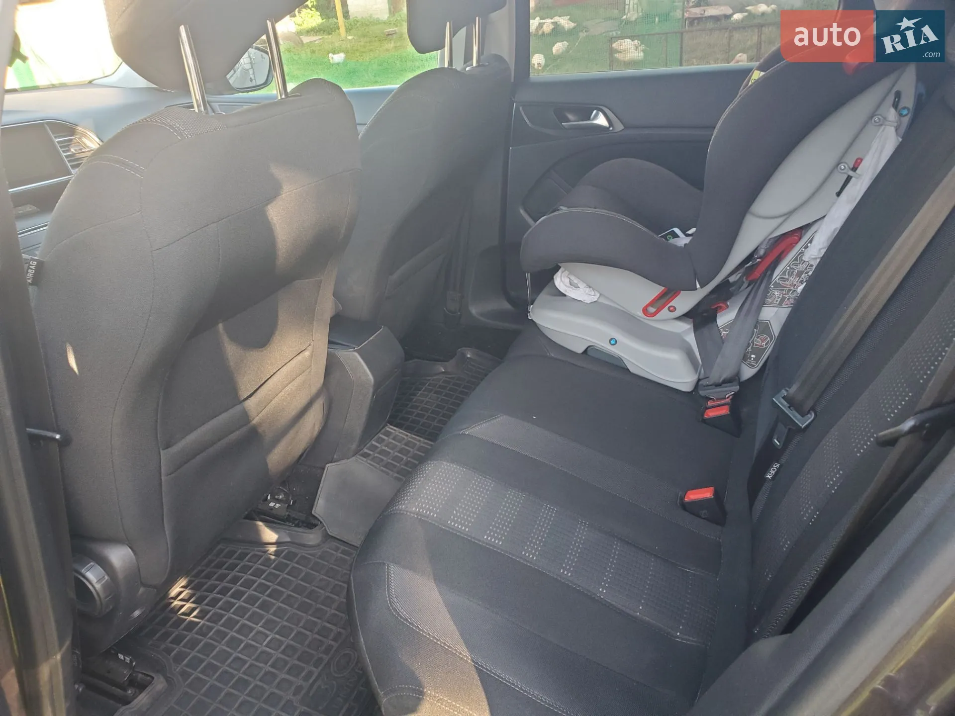 2015 Peugeot 308 - мініатюра 7