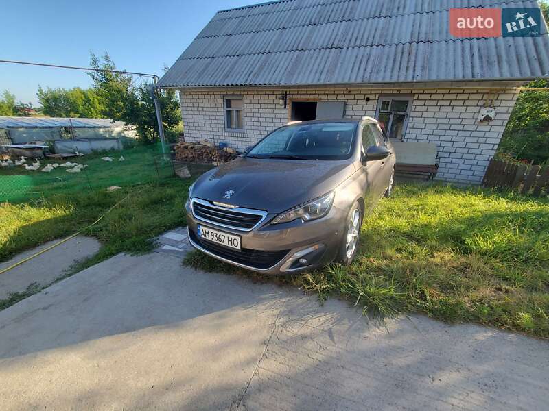 Універсал Peugeot 308 2015 в Житомирі