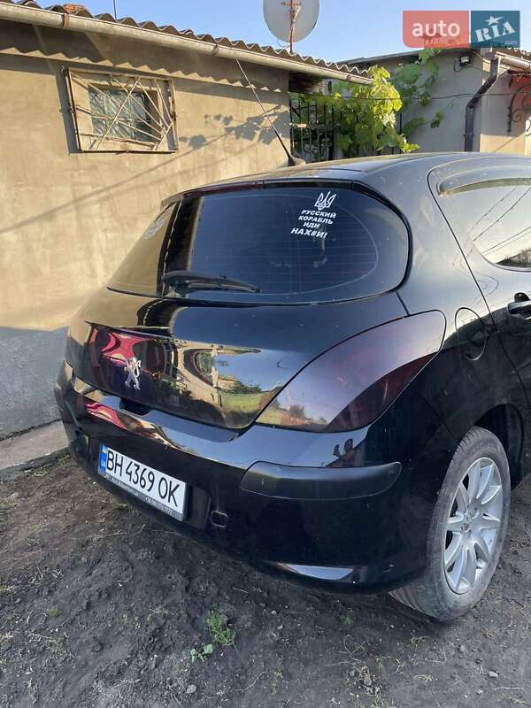 Хетчбек Peugeot 308 2008 в Кілії фото 3 Хетчбек Peugeot 308 2008 в Кілії