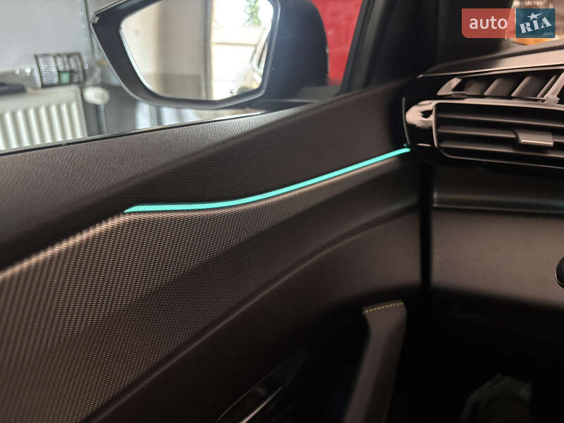 Хетчбек Peugeot 308 2022 в Львові