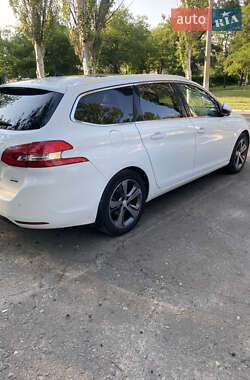 Универсал Peugeot 308 2015 в Краматорске