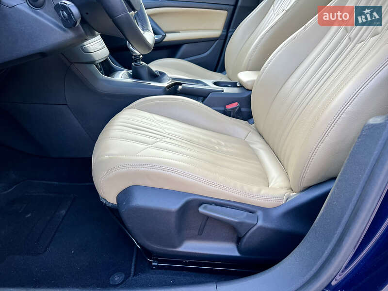 Универсал Peugeot 308 2014 в Ровно