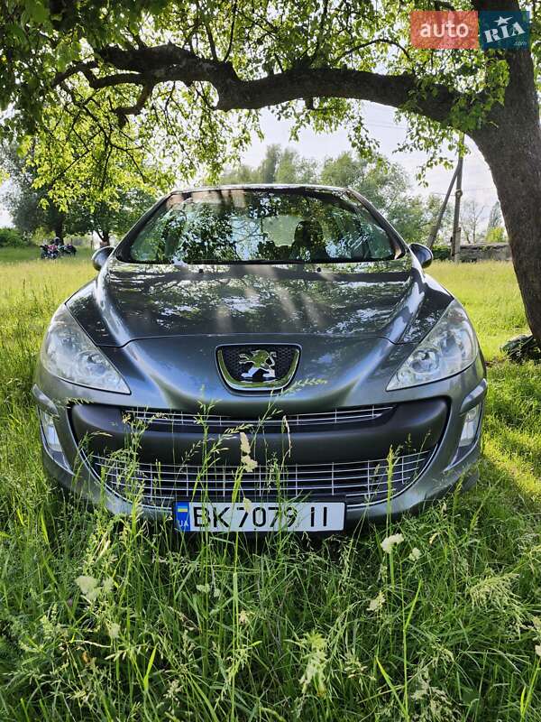 Хэтчбек Peugeot 308 2008 в Дубно фото 6 Хэтчбек Peugeot 308 2008 в Дубно