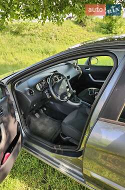 Хэтчбек Peugeot 308 2008 в 