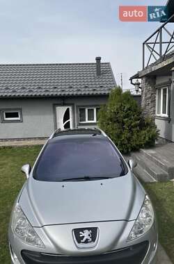 Універсал Peugeot 308 2010 в Чернівцях