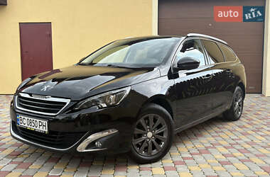 Универсал Peugeot 308 2015 в Львове