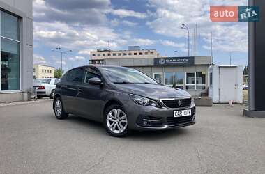 Хэтчбек Peugeot 308 2018 в Киеве