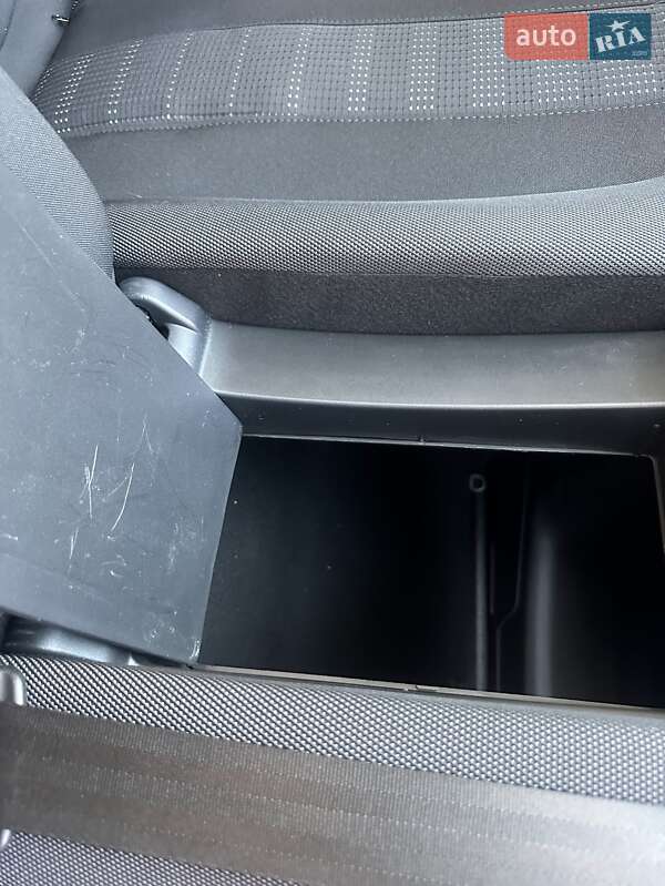 Універсал Peugeot 308 2016 в Одесі