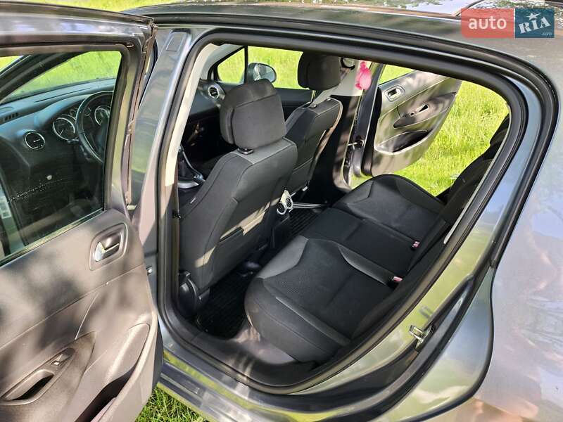 Хэтчбек Peugeot 308 2008 в Дубно фото 27 Хэтчбек Peugeot 308 2008 в Дубно