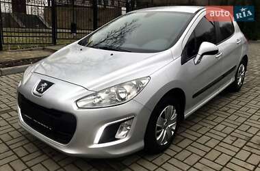 Хетчбек Peugeot 308 2013 в Києві
