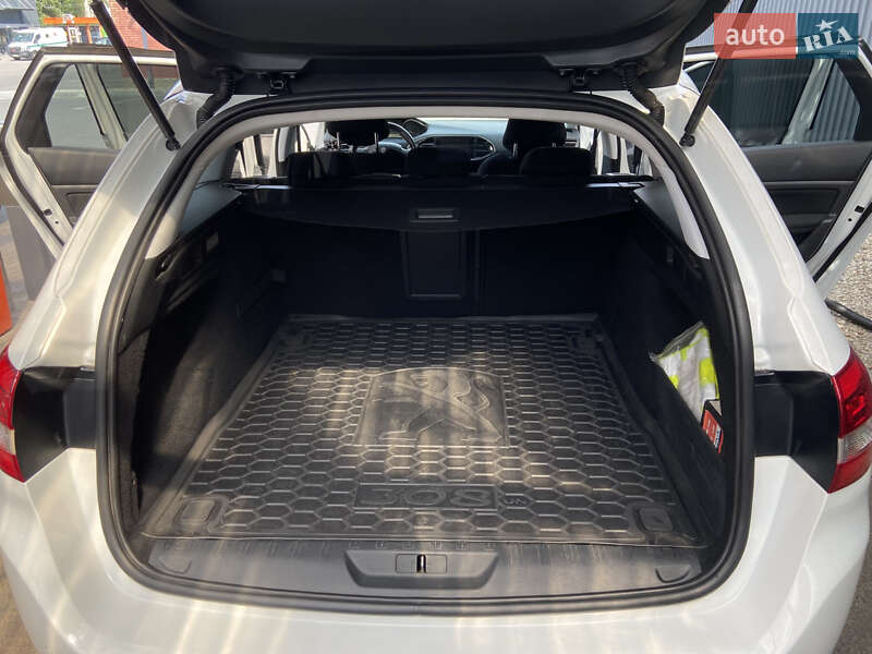 Универсал Peugeot 308 2014 в Харькове