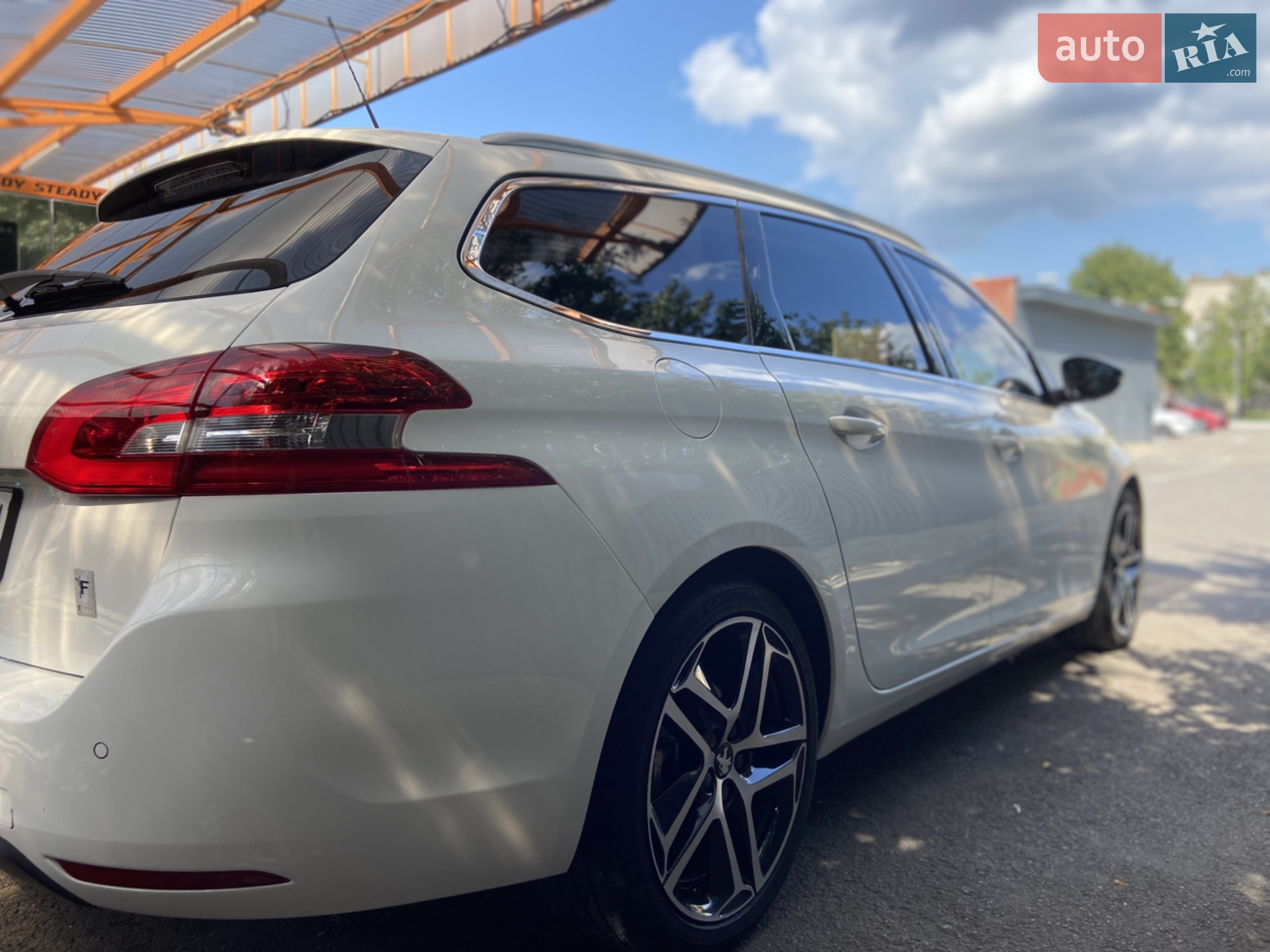 2014 Peugeot 308 - мініатюра 9