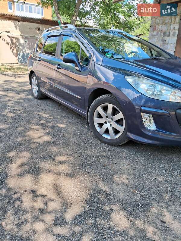 Універсал Peugeot 308 2008 в Києві