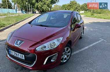 Хетчбек Peugeot 308 2012 в Полтаві