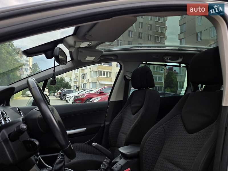 Універсал Peugeot 308 2008 в Тернополі