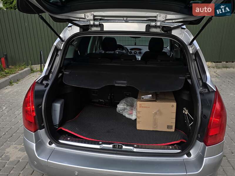 Універсал Peugeot 308 2008 в Тернополі