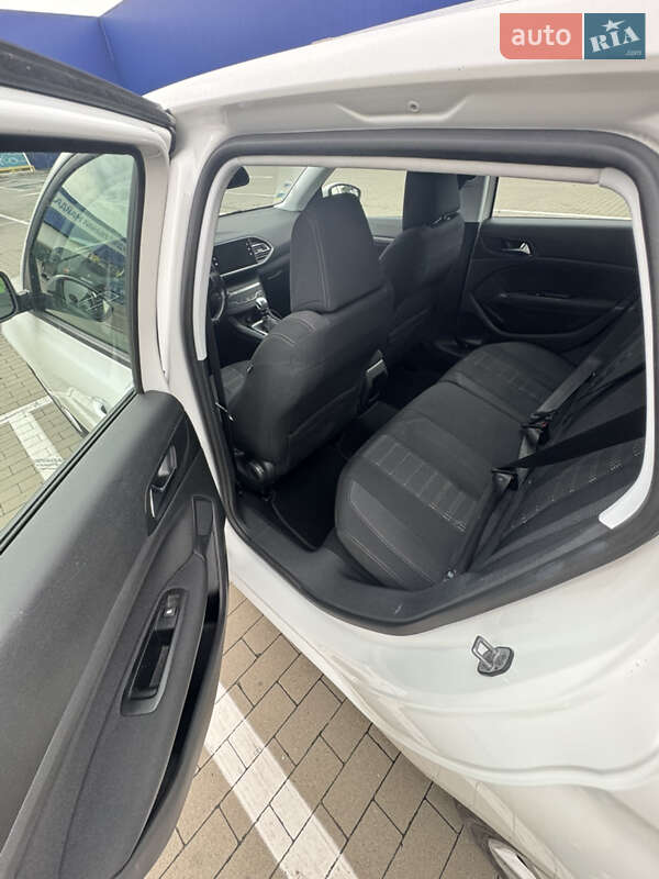 Универсал Peugeot 308 2018 в Броварах