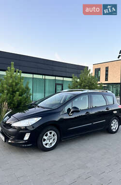 Универсал Peugeot 308 2011 в Хмельницком