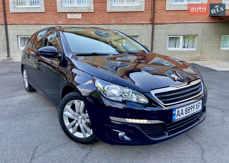 Peugeot 308 2015