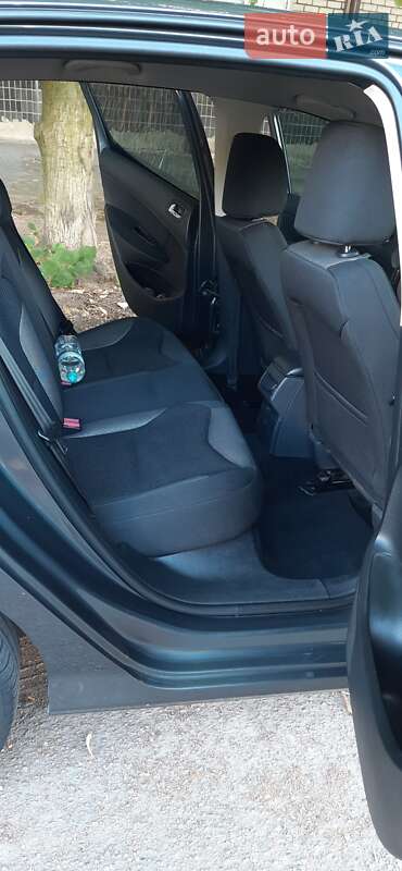 Хэтчбек Peugeot 308 2010 в Запорожье фото 10 Хэтчбек Peugeot 308 2010 в Запорожье
