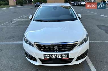 Универсал Peugeot 308 2021 в Киеве