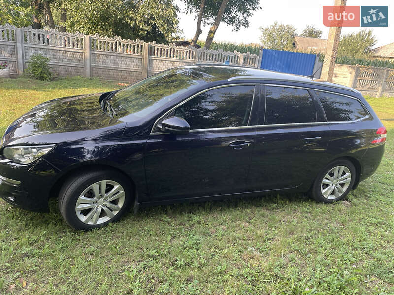 Универсал Peugeot 308 2015 в Пирятине фото 4 Универсал Peugeot 308 2015 в Пирятине
