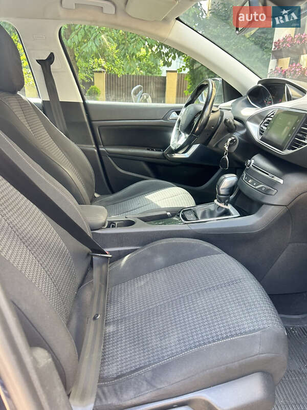 Универсал Peugeot 308 2017 в Львове фото 23 Универсал Peugeot 308 2017 в Львове