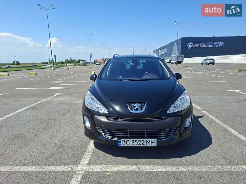 Універсал Peugeot 308 2010 в Львові