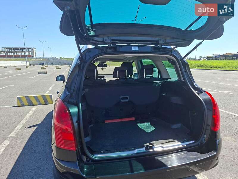 Універсал Peugeot 308 2010 в Львові