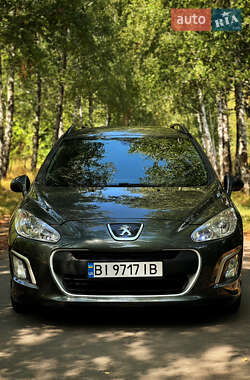 Универсал Peugeot 308 2012 в Лубнах