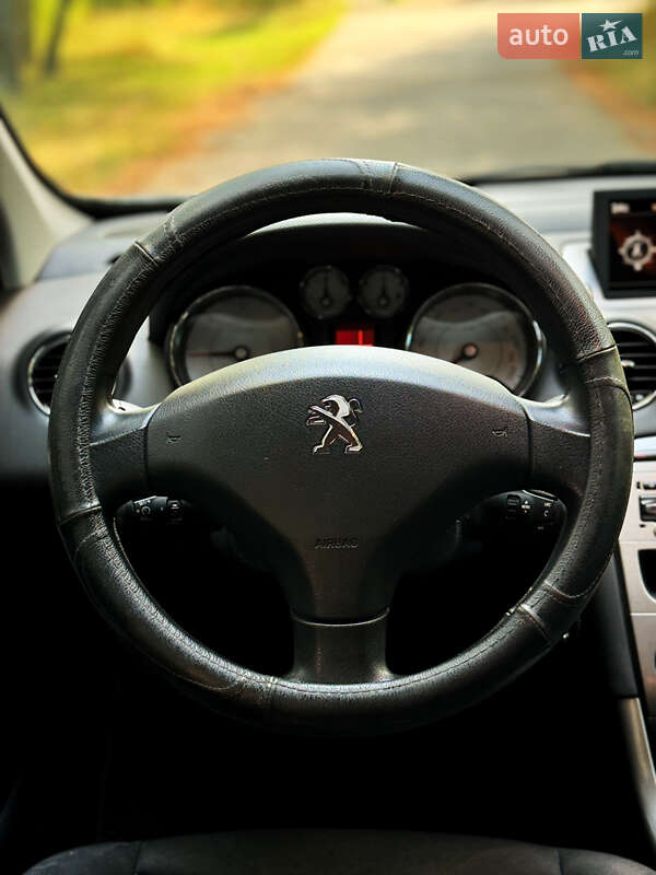 Универсал Peugeot 308 2012 в Лубнах