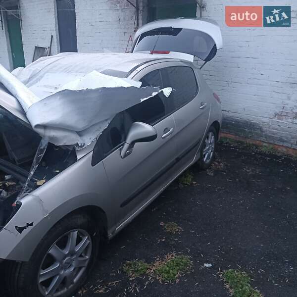 Хэтчбек Peugeot 308 2009 в Знаменовке фото 4 Хэтчбек Peugeot 308 2009 в Знаменовке