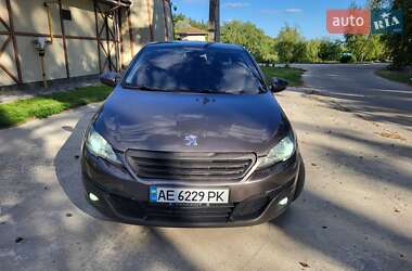 Универсал Peugeot 308 2014 в Днепре