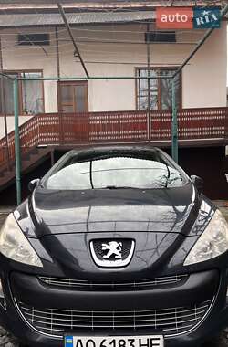 Хэтчбек Peugeot 308 2007 в Виноградове