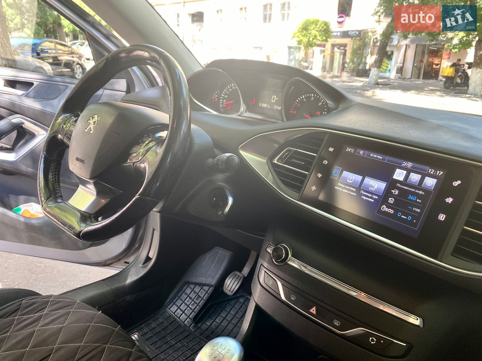2016 Peugeot 308 - мініатюра 14