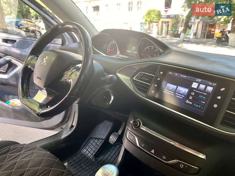 Универсал Peugeot 308 2016 в Одессе фото 14 Универсал Peugeot 308 2016 в Одессе