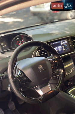 Универсал Peugeot 308 2016 в Одессе