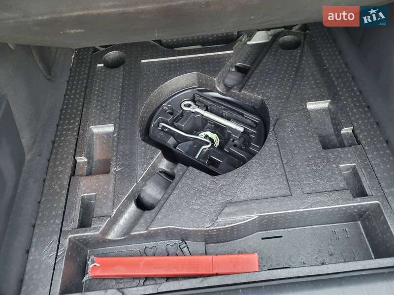 Універсал Peugeot 308 2015 в Черкасах фото 14 Універсал Peugeot 308 2015 в Черкасах