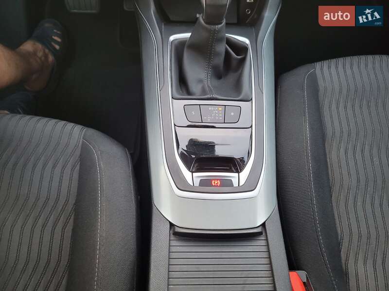 Універсал Peugeot 308 2015 в Черкасах фото 21 Універсал Peugeot 308 2015 в Черкасах