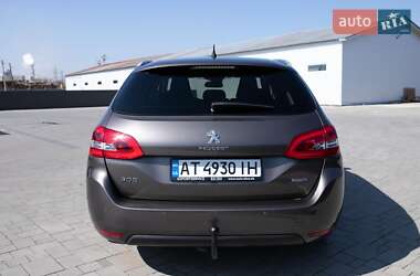 Універсал Peugeot 308 2015 в Брошневі-Облозі