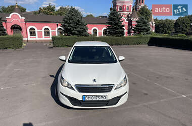 Хетчбек Peugeot 308 2015 в Дніпрі