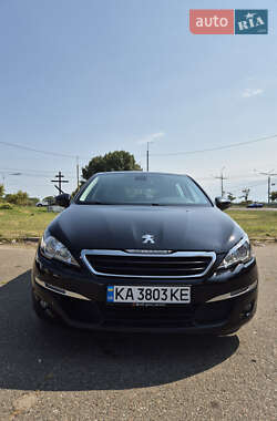 Хэтчбек Peugeot 308 2015 в Киеве